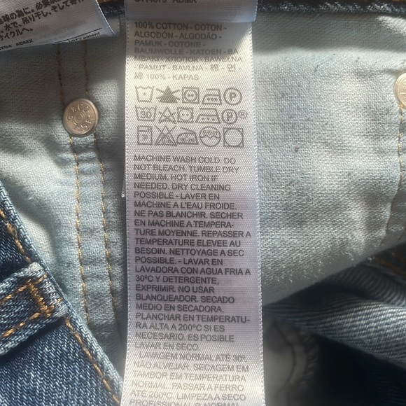 Levi’s 505 Jeans. - Picture 8 of 10